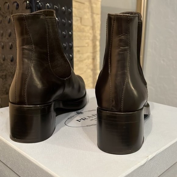 Prada Boot - Size 39 - Picture 4 of 9